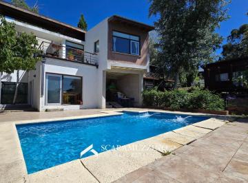 Casa · 209m² · 4 Ambientes · 2 Cocheras · Casa en Sierra de Los Padres