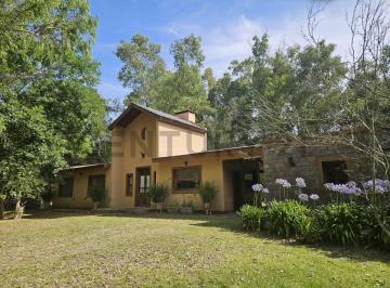 Casa · 187m² · 4 Ambientes · Venta de Casa en Los Bosquecitos, Brandsen