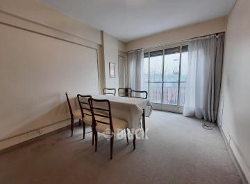 Departamento · 84m² · 4 Ambientes · Semip C/dep en Av Cabildo Al 400 - T/al Fte en Esquina Balcon Todo Sol Todo Externo