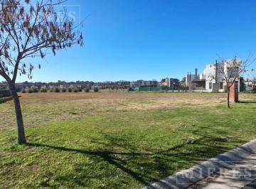 Terreno · 597m² · Lote de 597 m² en Venta en Santa Elena, Pilar del Este
