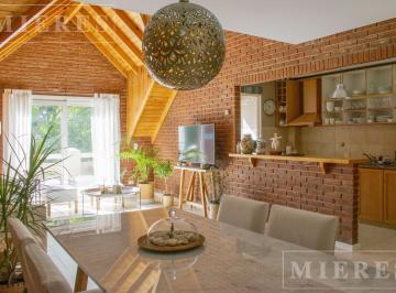 Departamento · 85m² · 3 Ambientes · 1 Cochera · Departamento en Venta en Club de Campo Pueyrredón