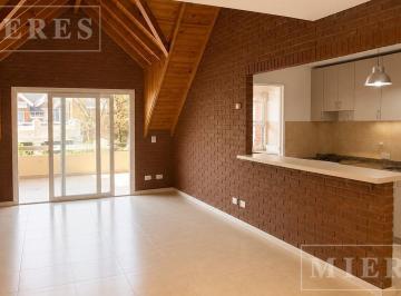 Departamento · 85m² · 3 Ambientes · 1 Cochera · Departamento en Venta en Club de Campo Pueyrredón