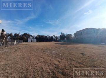 Terreno · 889m² · Lote en Venta en Azzurra Tortugas