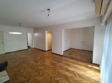 Departamento de 4 ambientes, Belgrano · Alquilo 4 Ambientes Belgrano Balcon Patio Cochera