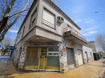 CNC-CNC-39_2 · Venta Casa con Local Centro Banfield