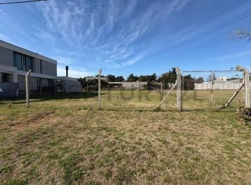 Terreno · 341m² · Lote en Venta en Gorina