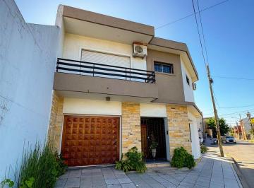 Casa de 5 ambientes, La Matanza · Alvear 1903.