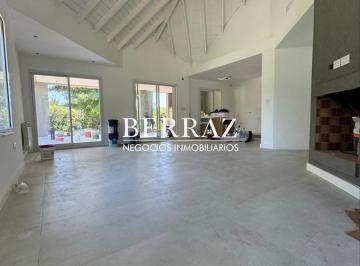 Casa · 135m² · 5 Ambientes · 2 Cocheras · Casa Venta 4 Dorm. Barrio Campo Chico Cc Lote de 572 m² Pilar