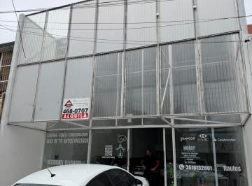Foto · Local Av Richieri, Planta Libre Doble Altura