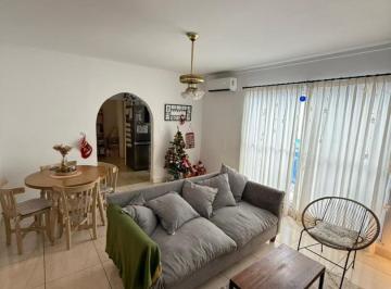 Casa · 153m² · 3 Ambientes · 1 Cochera · Casa 3 Ambientes
