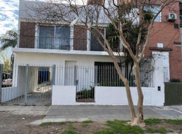 Bodega-Galpón · 140m² · 4 Ambientes · 2 Cocheras · Galpon con Vivienda Al Frente Para Uso Como Oficina, en Venta y Alquiler en Tigre
