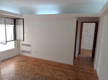 Departamento · 45m² · 3 Ambientes · Departamento - Flores