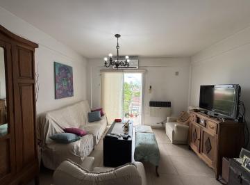 Departamento · 71m² · 4 Ambientes · Departamento de 2 Dorm. en Venta en La Plata
