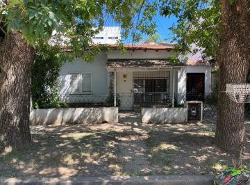Casa de 4 ambientes, Hurlingham · Casa en Muy Lindo Barrio de Hurlingham