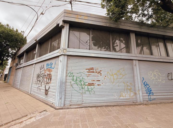 Local comercial · 200m² · 2 Ambientes