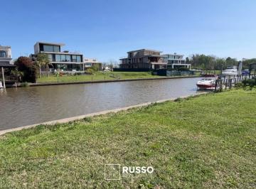 Terreno · 962m² · Lote en Venta con Salida Al Rio - El Yacht - Nordelta