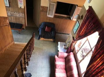 Casa · 145m² · 4 Ambientes · 2 Piso