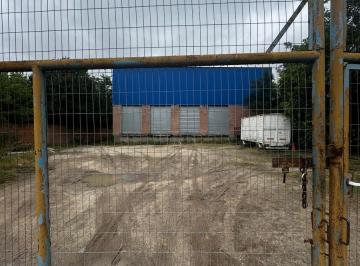 Edificio · 400m² · 1 Cochera · Importante Galpón Comercial Gral. Madariaga