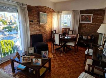 Departamento de 4 ambientes, Belgrano · Excelente 4 Ambientes en Torre en Esquina