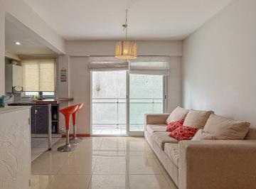 Departamento · 46m² · 2 Ambientes · 1 Cochera · Departamento en Venta 2 Ambientes con Balcon Plaza Mitre