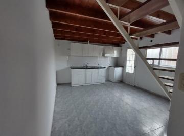 Departamento · 70m² · 3 Ambientes · 1 Cochera · Dúplex en Venta - 2 Dorm. 1 Baño 1 Cochera - 70 m² - La Plata