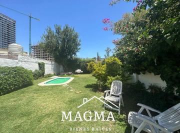 Casa de 10 ambientes, Córdoba · Casa Venta 3 Dorm – Pileta! – Alto Verde! Apto Crédito!