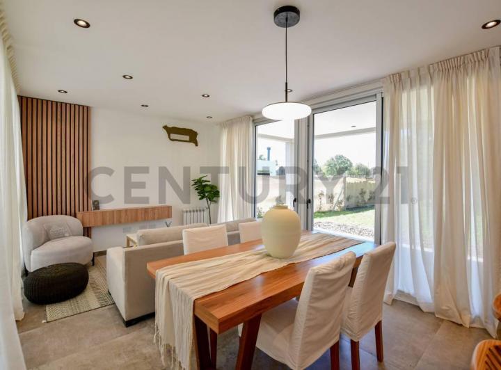 Casa en venta en Gorina · 4 ambientes