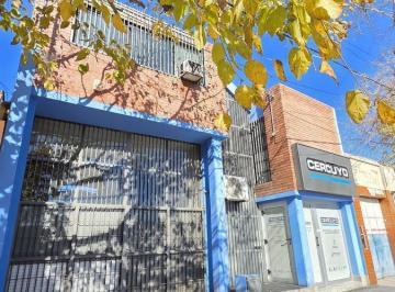 Bodega-Galpón · 600m² · 8 Ambientes · Galpon/oficinas/banos