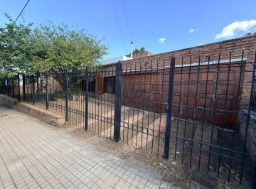 Casa · 140m² · 3 Dormitorios · 2 Cocheras · Hermosa Casa en Bajo Palermo!