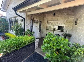 Casa · 90m² · 3 Ambientes · Alquiler Verano 2026 - Casa 3 Amb - Punta Mogotes - Hasta 5 Personas