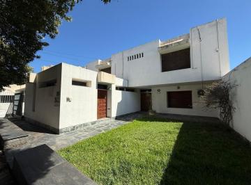 Foto · Casa en Venta en Alberdi