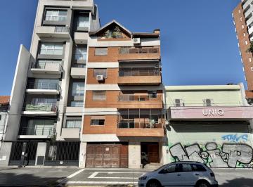 Departamento · 43m² · 2 Ambientes · Impecable Departamento de Dos Ambientes Al Frente a La Venta en Olivos, Vicente López.