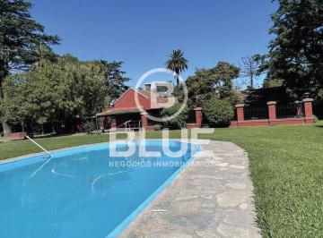 Quinta vacacional · 2400m² · 4 Ambientes · Casa Quinta Histórica Venta Luis Guillón Lacarmon 1400 Apto Subdivisión