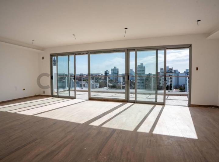 Departamento · 160m² · 4 Ambientes · 1 Cochera
