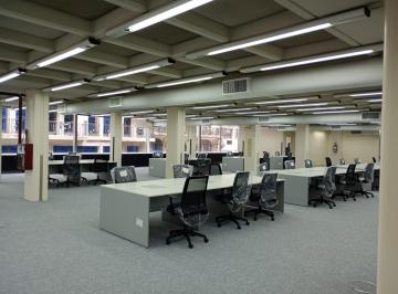 Oficina comercial · 722m² · Oficina Amoblada en Alquiler en Edificio en Esquina en Microcentro
