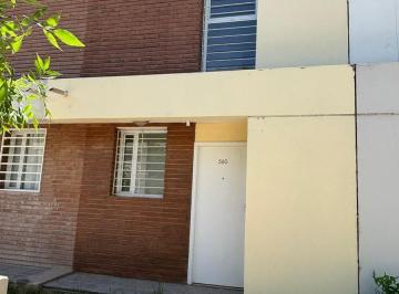 PH · 64m² · 3 Ambientes · 1 Cochera · PH en Centenario