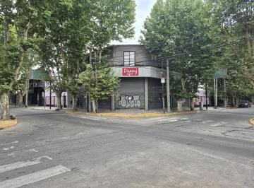 Local comercial · 750m² · 7 Ambientes · 3 Cocheras · Local Comercial en Venta – Esquina con Estacionamiento – Centro de Monte Grande