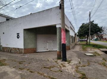 Casa · 182m² · 7 Ambientes · 1 Cochera · Venta - Casa de 2 Dorm. - Barrio Villa Urquiza, Rosario.