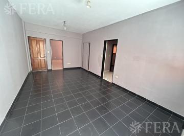 Departamento · 47m² · 3 Ambientes · Venta Departamento 3 Ambientes con Terraza en Lanús