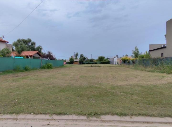 Terreno · 660m²