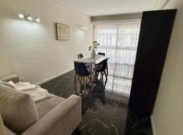 Imagen1 · Venta Departamento 2 Amb con Dependencia a La Calle con Balcón Saliente