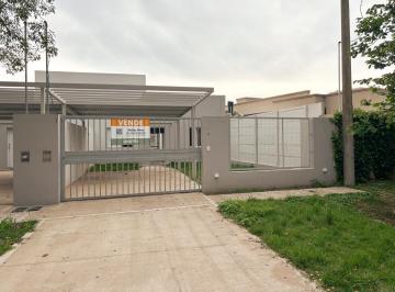 PH · 76m² · 3 Ambientes · 1 Cochera · PH de Dos Habitaciones en Paseo del Este