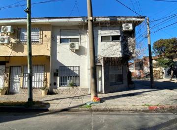 PH de 4 ambientes, Morón · Duplex 4 Amplios Ambientes. "Apto Credito y Venta Firme" - Superf. de 88 m² en Venta en V. Sarmiento
