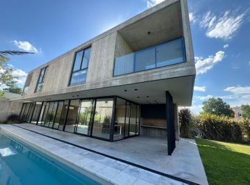 Casa · 226m² · 4 Ambientes · 2 Cocheras · Casa en Venta 4 Amb Bella Vista - Barrio Cerrado La Candelaria