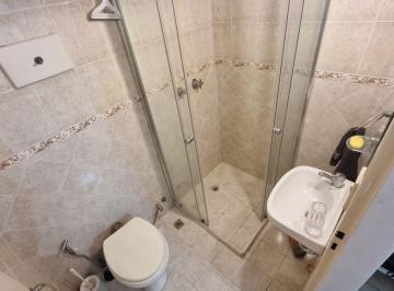 Oficina comercial de 2 ambientes, Palermo · Santa Fe y Bulnes Oficina y Recepcion Baño C Ducha Cocina y Patio