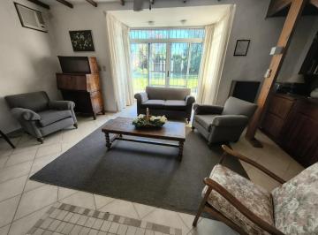 Casa · 150m² · 5 Ambientes · Casa en Venta, 3 Dorm., 2000 m² de Lote, Hostal del Sol Oeste