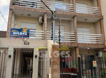 Departamento · 34m² · 2 Ambientes · Venta de Departamento 2 Ambientes en Villa Luzuriaga con Balcón Al Frente en Muy Buen Estado
