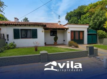 VLA-VLA-2259_2 · Casa en Venta en Circ.1, Ciudad Evita | Quincho, Gran Fondo y Apto Crédito