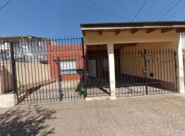 PH · 70m² · 3 Ambientes · 2 Cocheras · PH - Banfield Este