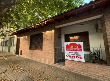 Casa · 145m² · 4 Ambientes · Excelente Casa de 4 Ambientes en Venta - San Martin